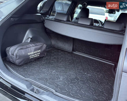 Сірий Тойота РАВ 4, об'ємом двигуна 2.5 л та пробігом 24 тис. км за 42000 $, фото 17 на Automoto.ua