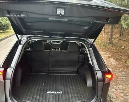 Серый Тойота РАВ 4, объемом двигателя 2.49 л и пробегом 3 тыс. км за 37200 $, фото 19 на Automoto.ua