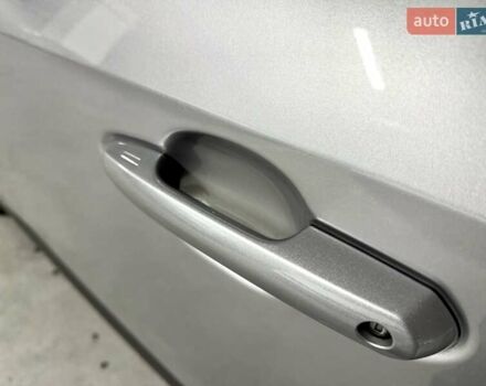 Сірий Тойота РАВ 4, об'ємом двигуна 2.49 л та пробігом 14 тис. км за 36500 $, фото 2 на Automoto.ua