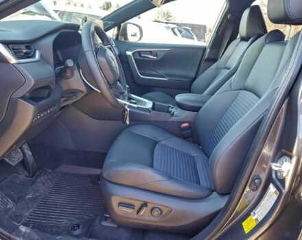 Серый Тойота РАВ 4, объемом двигателя 2.5 л и пробегом 4 тыс. км за 14000 $, фото 6 на Automoto.ua