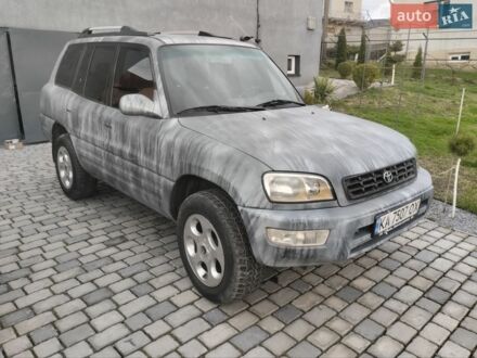 Сірий Тойота РАВ 4, об'ємом двигуна 2 л та пробігом 315 тис. км за 4200 $, фото 1 на Automoto.ua