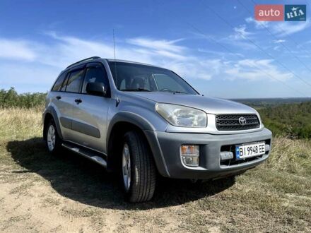 Сірий Тойота РАВ 4, об'ємом двигуна 2 л та пробігом 198 тис. км за 6800 $, фото 1 на Automoto.ua