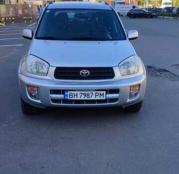 Сірий Тойота РАВ 4, об'ємом двигуна 2 л та пробігом 191 тис. км за 6700 $, фото 1 на Automoto.ua