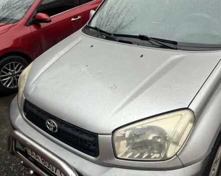 Серый Тойота РАВ 4, объемом двигателя 2 л и пробегом 222 тыс. км за 6600 $, фото 1 на Automoto.ua