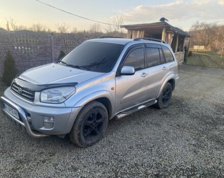 Серый Тойота РАВ 4, объемом двигателя 2 л и пробегом 340 тыс. км за 6050 $, фото 1 на Automoto.ua