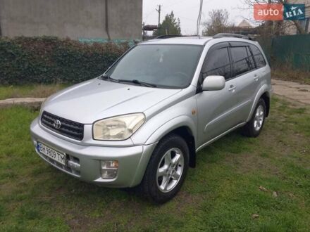 Серый Тойота РАВ 4, объемом двигателя 2 л и пробегом 250 тыс. км за 6700 $, фото 1 на Automoto.ua