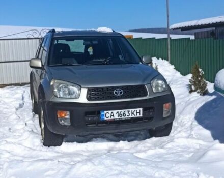 Серый Тойота РАВ 4, объемом двигателя 2 л и пробегом 198 тыс. км за 6300 $, фото 1 на Automoto.ua