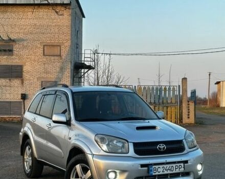 Серый Тойота РАВ 4, объемом двигателя 2 л и пробегом 370 тыс. км за 6900 $, фото 1 на Automoto.ua