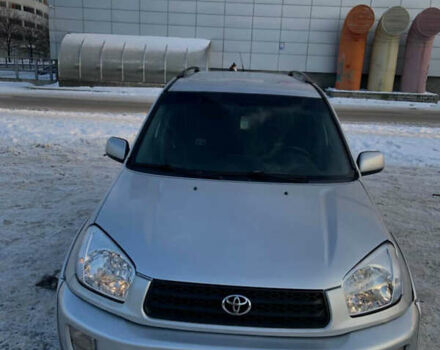 Сірий Тойота РАВ 4, об'ємом двигуна 2 л та пробігом 451 тис. км за 4500 $, фото 1 на Automoto.ua