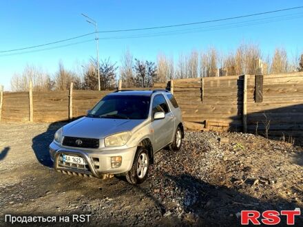 Тойота РАВ 4 2001 в Киеве на Automoto.ua Серый Тойота РАВ 4, объемом двигателя 1.8 л и пробегом 270 тыс. км за 4200 $, фото 1 на Automoto.ua