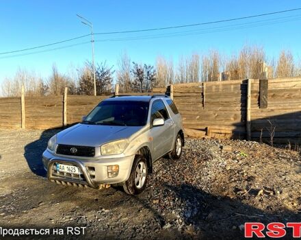 Сірий Тойота РАВ 4, об'ємом двигуна 1.8 л та пробігом 270 тис. км за 4200 $, фото 1 на Automoto.ua
