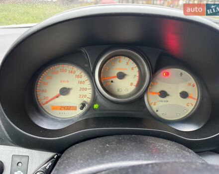 Серый Тойота РАВ 4, объемом двигателя 2 л и пробегом 243 тыс. км за 6500 $, фото 1 на Automoto.ua