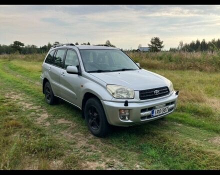 Серый Тойота РАВ 4, объемом двигателя 2 л и пробегом 280 тыс. км за 3000 $, фото 1 на Automoto.ua