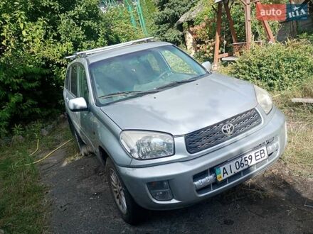 Сірий Тойота РАВ 4, об'ємом двигуна 2 л та пробігом 315 тис. км за 3700 $, фото 1 на Automoto.ua