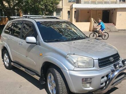 Сірий Тойота РАВ 4, об'ємом двигуна 2 л та пробігом 316 тис. км за 6503 $, фото 1 на Automoto.ua
