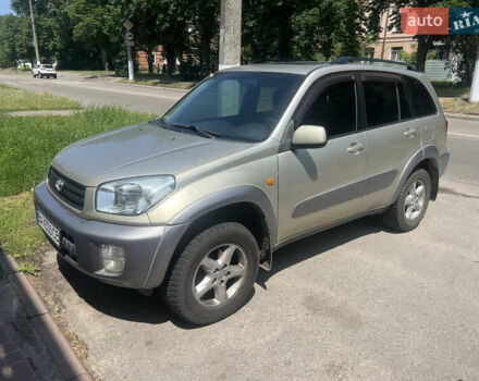Серый Тойота РАВ 4, объемом двигателя 2 л и пробегом 207 тыс. км за 6900 $, фото 1 на Automoto.ua