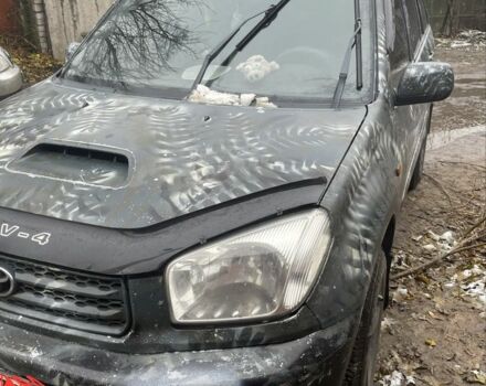 Серый Тойота РАВ 4, объемом двигателя 2 л и пробегом 270 тыс. км за 3850 $, фото 1 на Automoto.ua