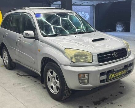 Серый Тойота РАВ 4, объемом двигателя 2 л и пробегом 468 тыс. км за 5999 $, фото 1 на Automoto.ua