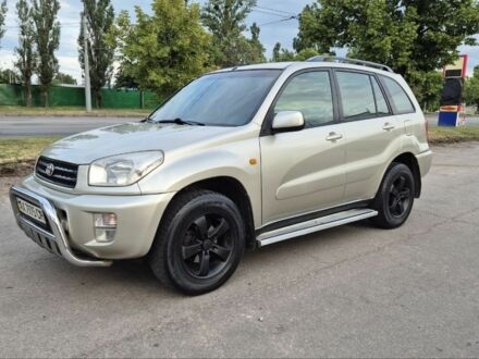 Сірий Тойота РАВ 4, об'ємом двигуна 2 л та пробігом 183 тис. км за 6400 $, фото 1 на Automoto.ua