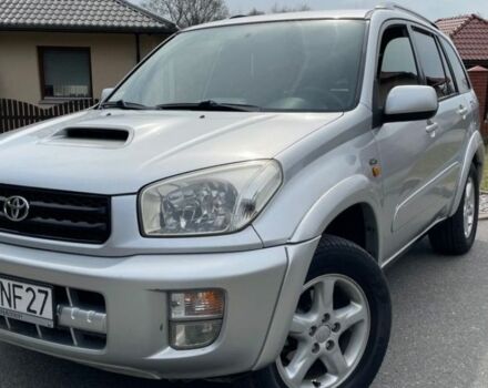 Сірий Тойота РАВ 4, об'ємом двигуна 2 л та пробігом 290 тис. км за 2500 $, фото 1 на Automoto.ua