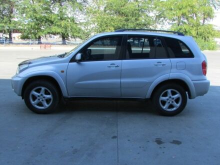 Серый Тойота РАВ 4, объемом двигателя 2 л и пробегом 168 тыс. км за 6987 $, фото 1 на Automoto.ua