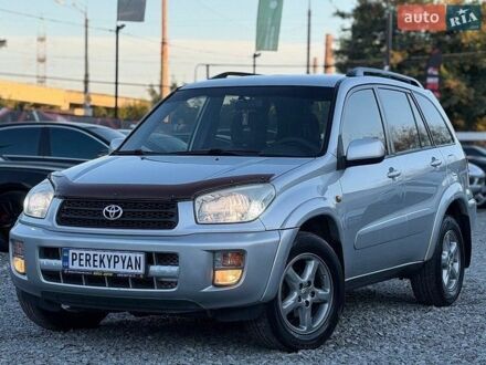 Сірий Тойота РАВ 4, об'ємом двигуна 2 л та пробігом 237 тис. км за 6500 $, фото 1 на Automoto.ua