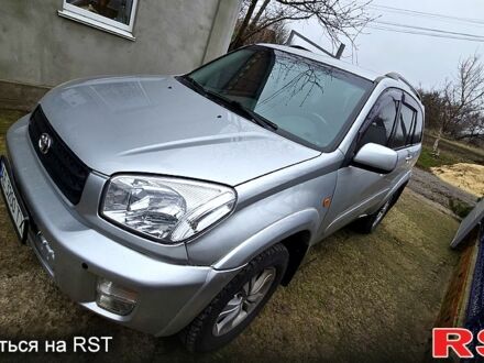 Серый Тойота РАВ 4, объемом двигателя 2 л и пробегом 167 тыс. км за 6500 $, фото 1 на Automoto.ua