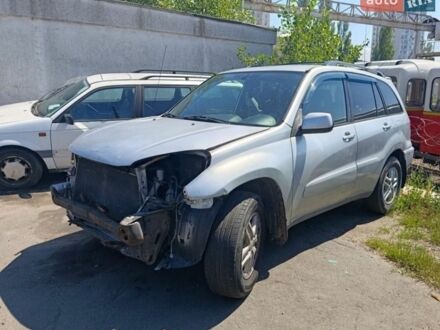Серый Тойота РАВ 4, объемом двигателя 2 л и пробегом 338 тыс. км за 2650 $, фото 1 на Automoto.ua