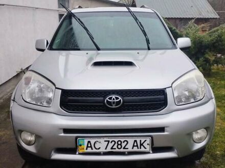 Сірий Тойота РАВ 4, об'ємом двигуна 2 л та пробігом 230 тис. км за 5800 $, фото 1 на Automoto.ua