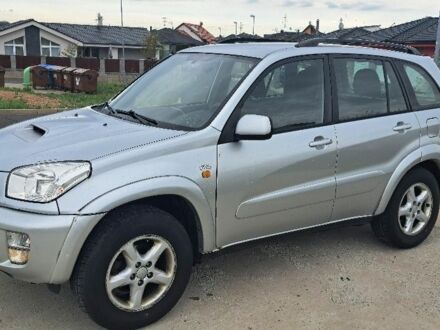 Тойота РАВ 4 2004 у Хусте на Automoto.ua Сірий Тойота РАВ 4, об'ємом двигуна 2 л та пробігом 280 тис. км за 4000 $, фото 1 на Automoto.ua