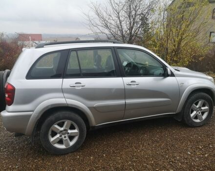 Сірий Тойота РАВ 4, об'ємом двигуна 2 л та пробігом 241 тис. км за 7000 $, фото 1 на Automoto.ua