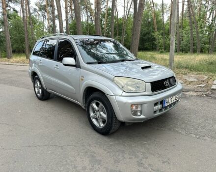 Сірий Тойота РАВ 4, об'ємом двигуна 2 л та пробігом 330 тис. км за 3800 $, фото 1 на Automoto.ua
