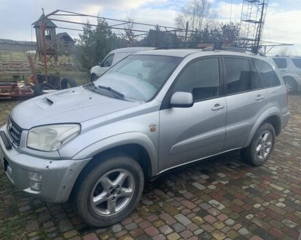 Серый Тойота РАВ 4, объемом двигателя 2 л и пробегом 360 тыс. км за 3500 $, фото 1 на Automoto.ua