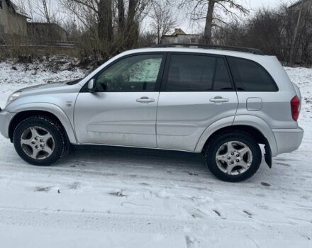 Серый Тойота РАВ 4, объемом двигателя 2 л и пробегом 202 тыс. км за 8999 $, фото 1 на Automoto.ua