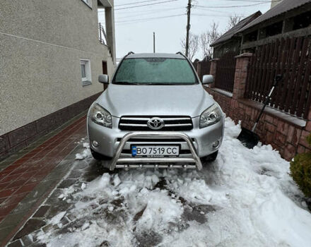 Сірий Тойота РАВ 4, об'ємом двигуна 2.23 л та пробігом 430 тис. км за 9300 $, фото 1 на Automoto.ua