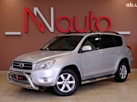 Серый Тойота РАВ 4, объемом двигателя 2.4 л и пробегом 164 тыс. км за 9900 $, фото 1 на Automoto.ua