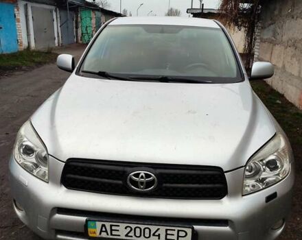 Серый Тойота РАВ 4, объемом двигателя 2 л и пробегом 160 тыс. км за 9300 $, фото 1 на Automoto.ua