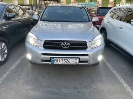 Серый Тойота РАВ 4, объемом двигателя 0 л и пробегом 347 тыс. км за 9900 $, фото 1 на Automoto.ua