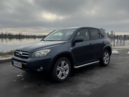 Сірий Тойота РАВ 4, об'ємом двигуна 2.2 л та пробігом 237 тис. км за 4900 $, фото 1 на Automoto.ua