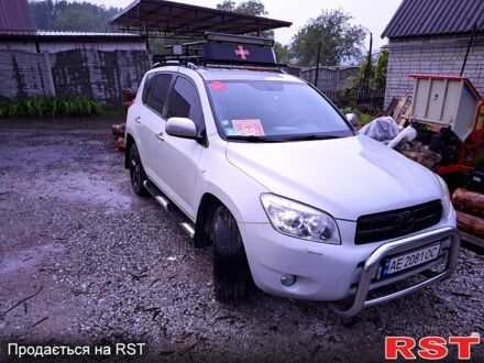 Тойота РАВ 4 2006 в Днепре (Днепропетровске) на Automoto.ua Серый Тойота РАВ 4, объемом двигателя 2 л и пробегом 0 тыс. км за 10000 $, фото 1 на Automoto.ua
