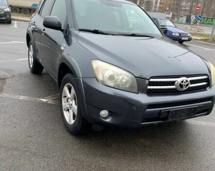 Серый Тойота РАВ 4, объемом двигателя 0 л и пробегом 340 тыс. км за 6958 $, фото 1 на Automoto.ua