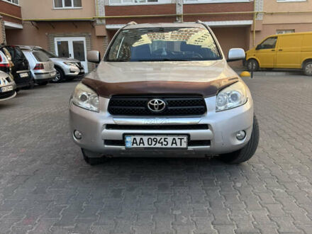 Сірий Тойота РАВ 4, об'ємом двигуна 2 л та пробігом 305 тис. км за 9500 $, фото 1 на Automoto.ua