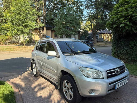Сірий Тойота РАВ 4, об'ємом двигуна 2 л та пробігом 240 тис. км за 8700 $, фото 1 на Automoto.ua