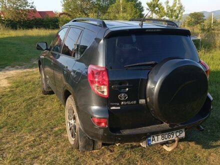 Тойота РАВ 4 2007 в Коломые на Automoto.ua Серый Тойота РАВ 4, объемом двигателя 0 л и пробегом 257 тыс. км за 8500 $, фото 1 на Automoto.ua