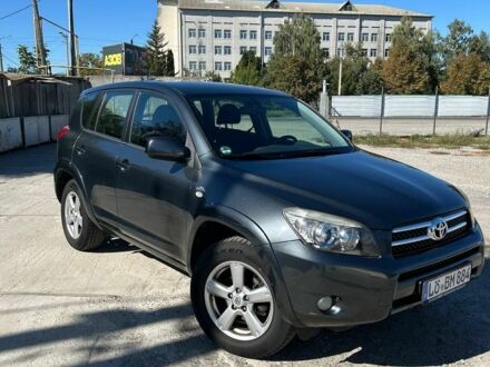 Тойота РАВ 4 2007 в Белой Церкве на Automoto.ua Серый Тойота РАВ 4, объемом двигателя 2.2 л и пробегом 233 тыс. км за 5800 $, фото 1 на Automoto.ua