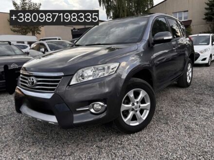 Серый Тойота РАВ 4, объемом двигателя 2.2 л и пробегом 177 тыс. км за 2800 $, фото 1 на Automoto.ua