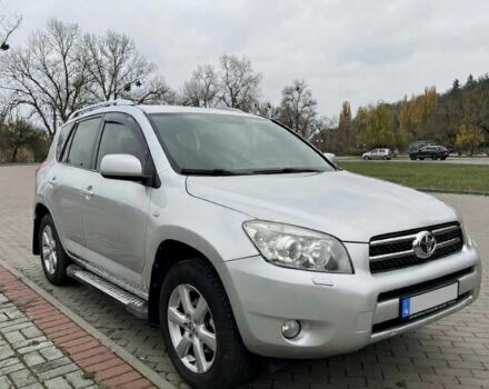 Сірий Тойота РАВ 4, об'ємом двигуна 2 л та пробігом 219 тис. км за 10300 $, фото 1 на Automoto.ua
