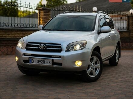 Сірий Тойота РАВ 4, об'ємом двигуна 2 л та пробігом 184 тис. км за 9600 $, фото 1 на Automoto.ua
