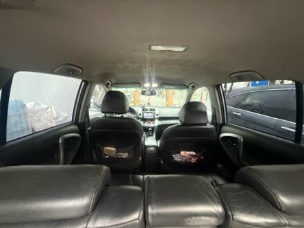 Серый Тойота РАВ 4, объемом двигателя 2.2 л и пробегом 346 тыс. км за 8400 $, фото 1 на Automoto.ua