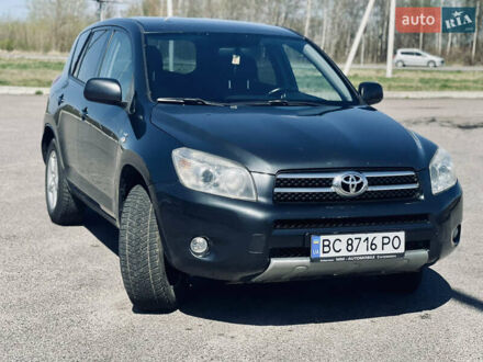 Тойота РАВ 4 2008 в Львове на Automoto.ua Серый Тойота РАВ 4, объемом двигателя 2.2 л и пробегом 300 тыс. км за 8500 $, фото 1 на Automoto.ua